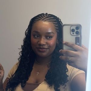 Meet your Posher, Jade